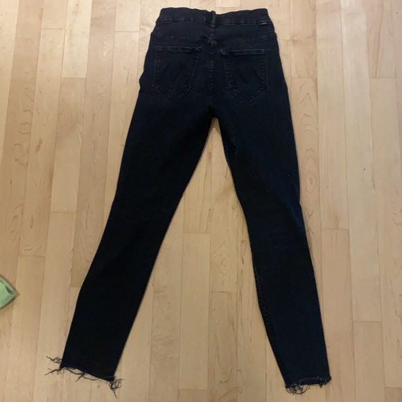 MOTHER Black skinny jeans - Picture 4 of 6